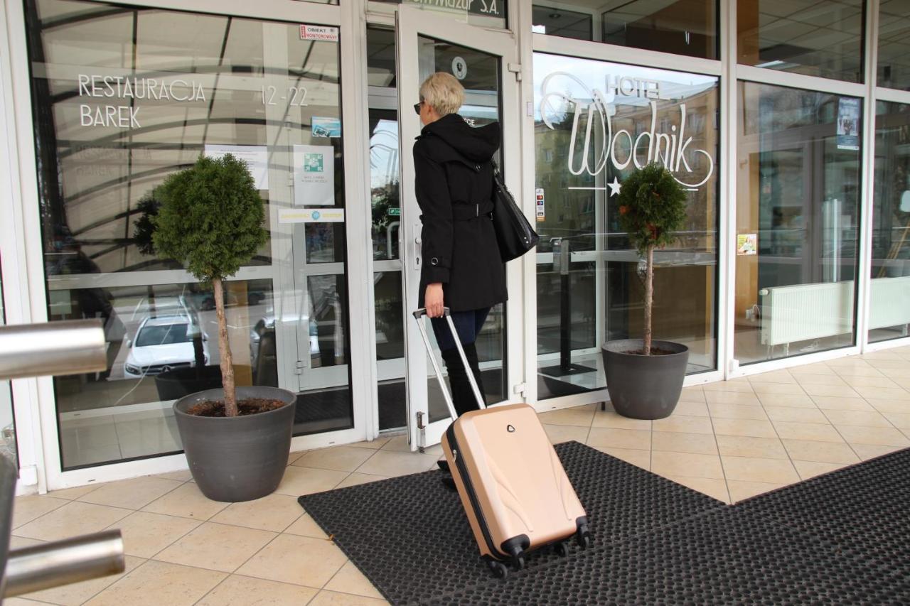 Hotel Wodnik Gizycko Exterior photo
