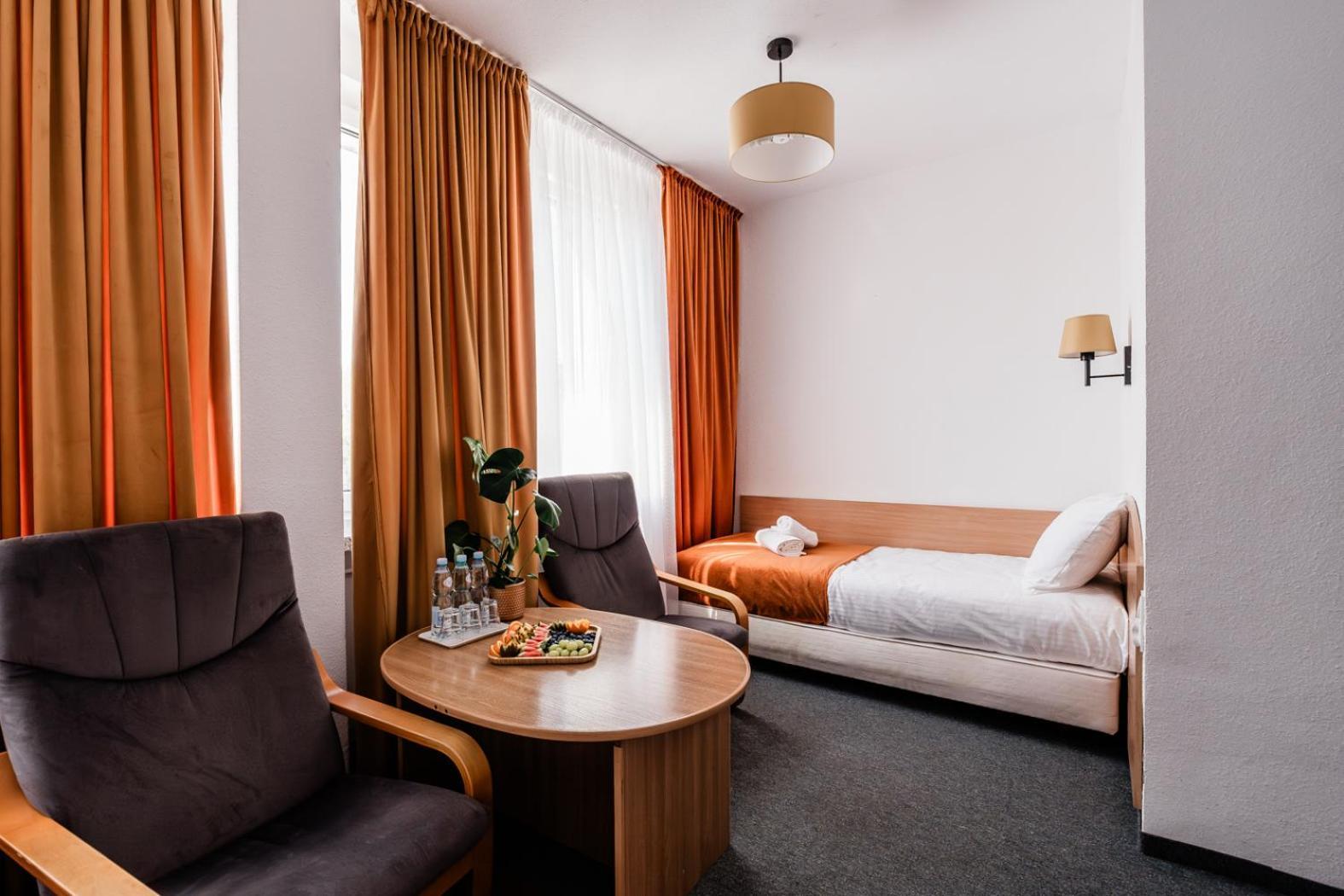 Hotel Wodnik Gizycko Exterior photo
